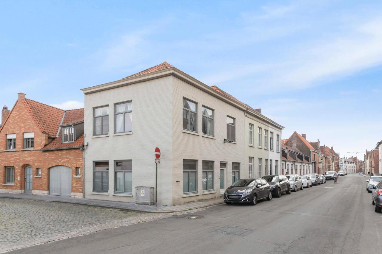 Huswell - Charming Getaway In The Historical City Center Брюгге Екстер'єр фото